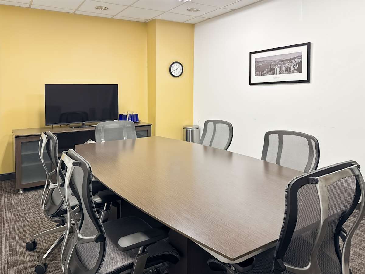 104 West 40th Street photo 3