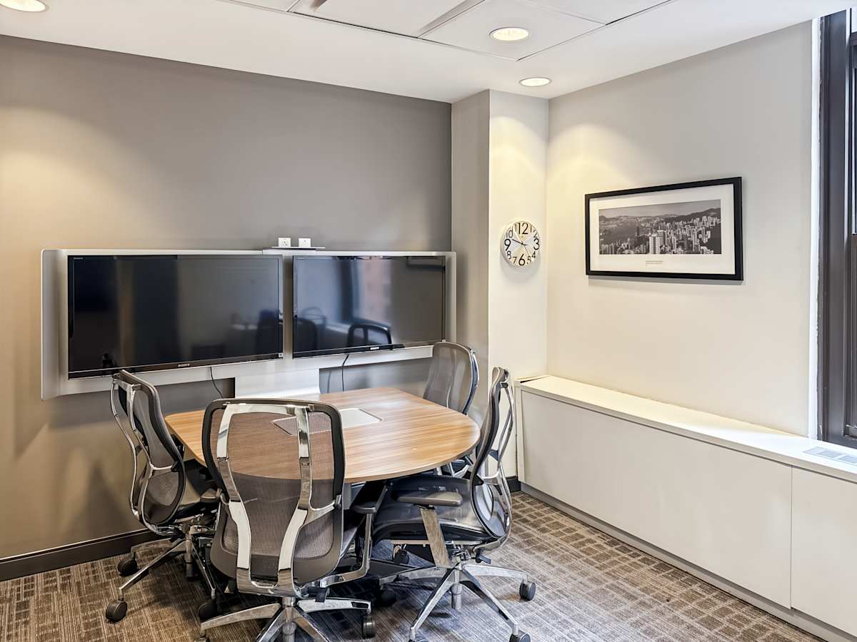 136 Madison Avenue photo 5