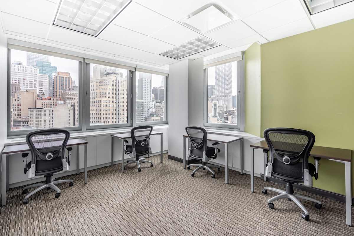 112 West 34th Street photo 8