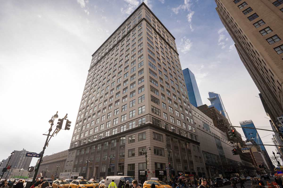 5 Penn Plaza photo 1