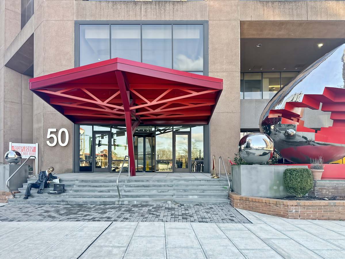 50 Main Street photo 1