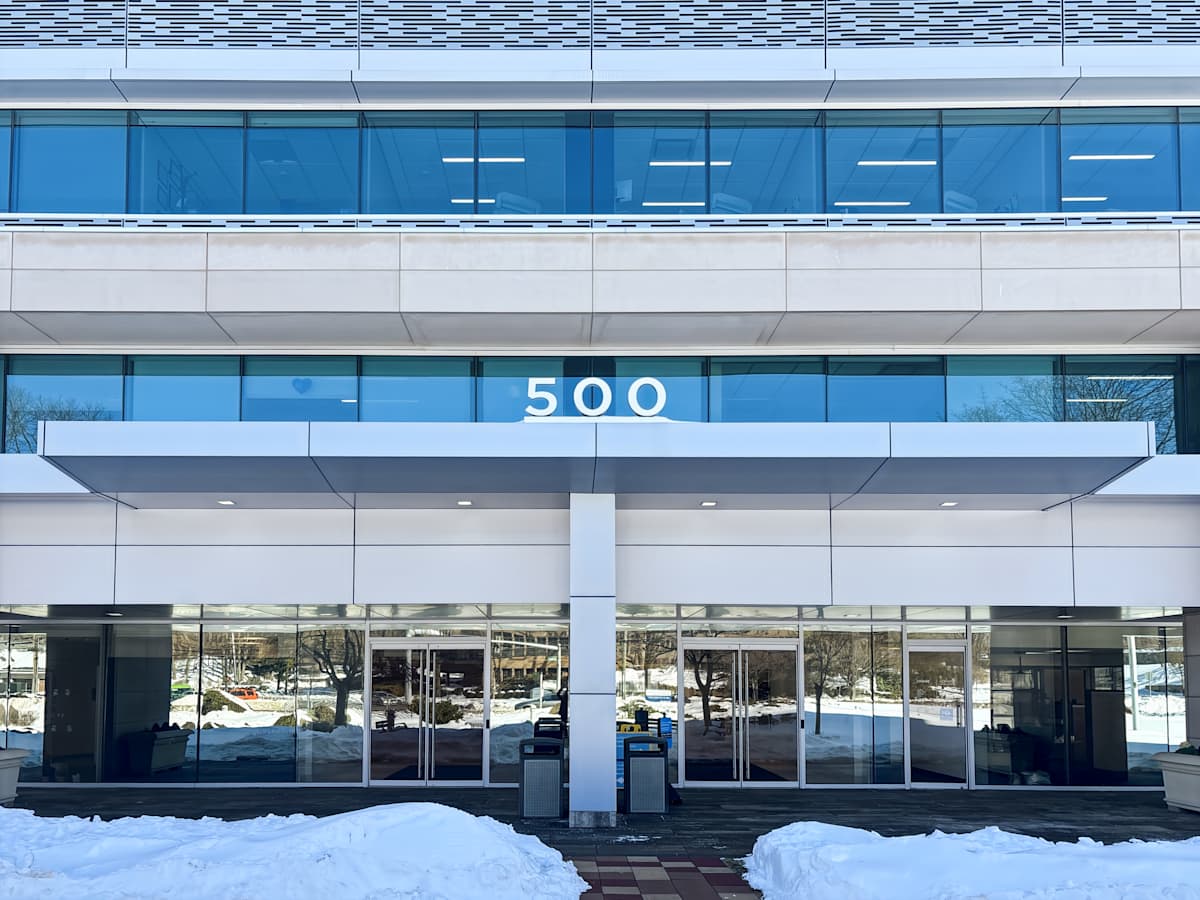 500 West Putnam Avenue