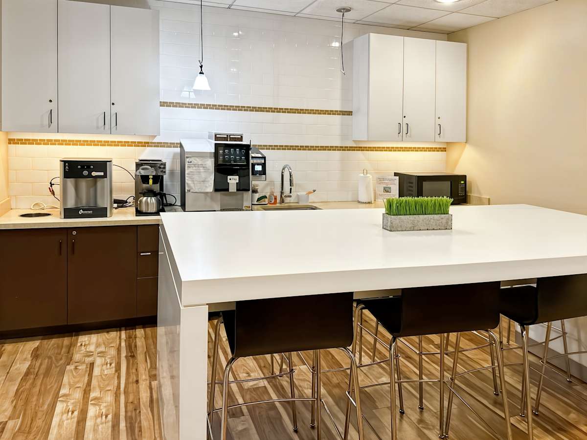 RXR Office Center photo 6