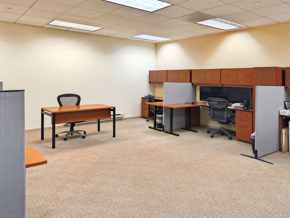 RXR Office Center photo 8