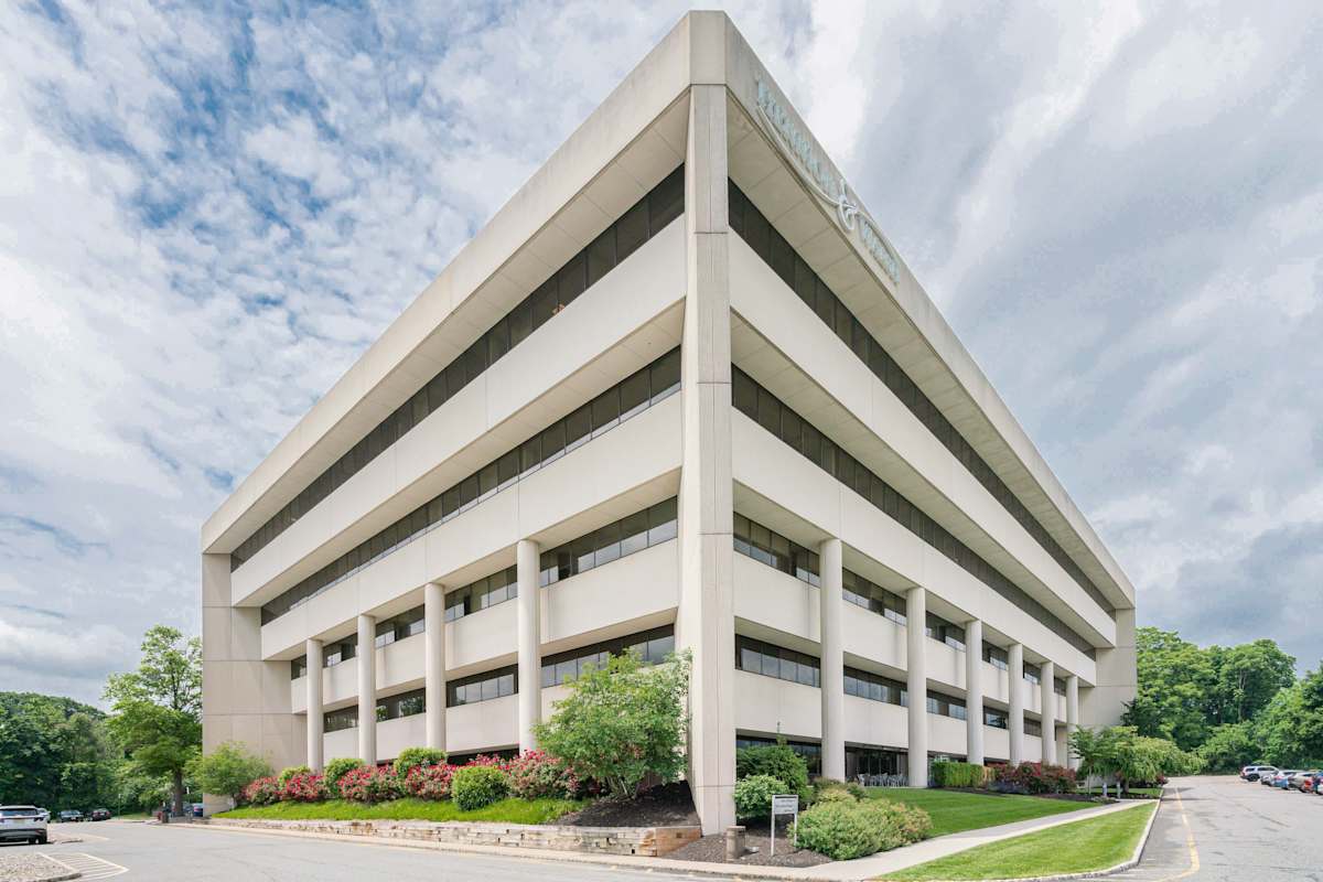 Waterview Plaza photo 1