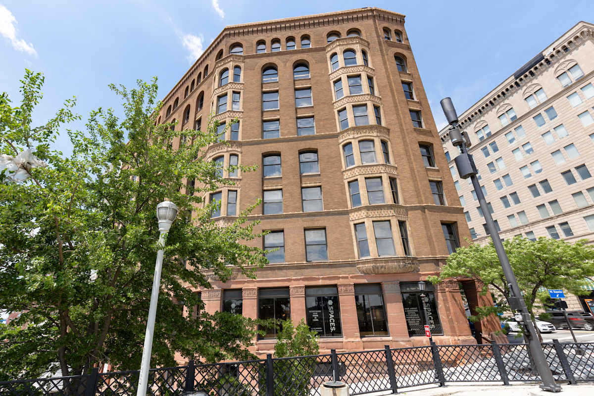 Western Reserve Building photo 1