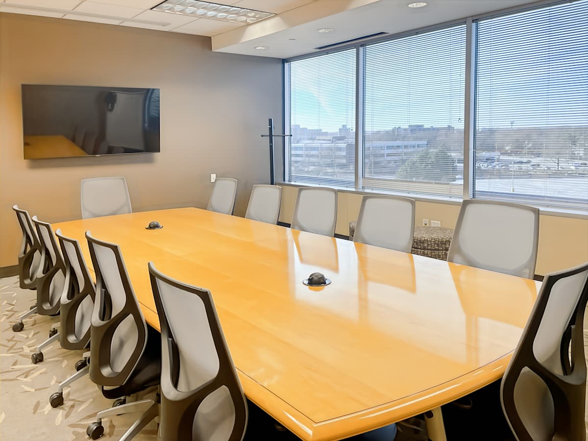 Oak Brook Pointe photo 5