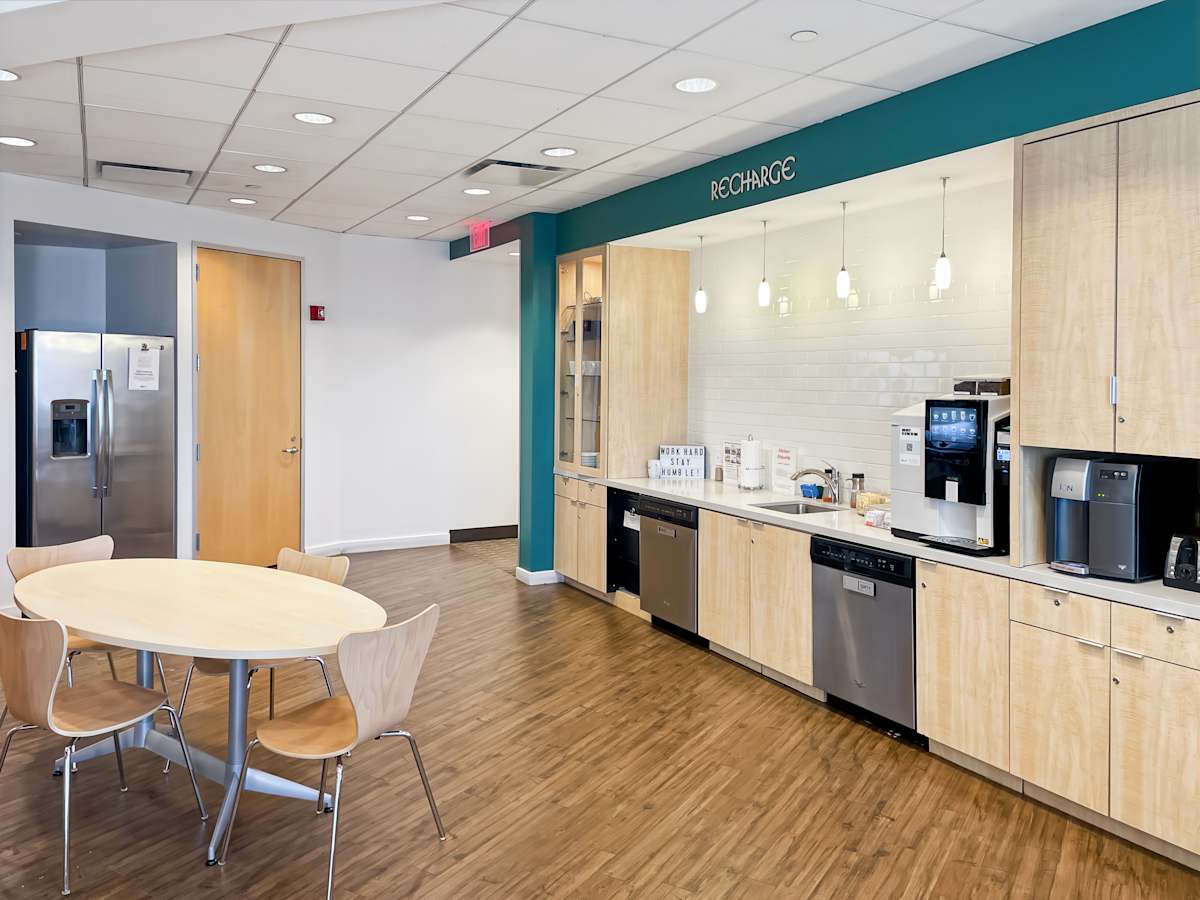Oak Brook Pointe photo 10