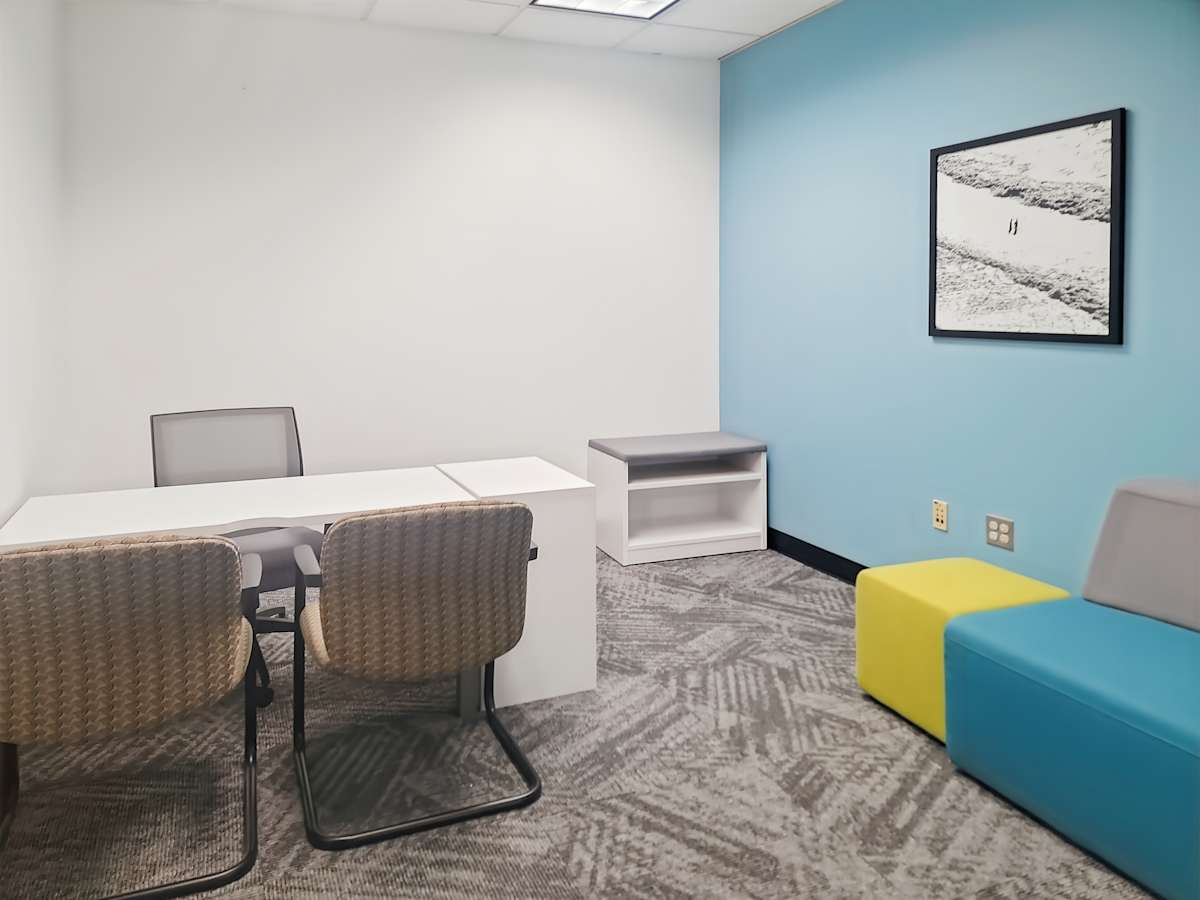 One Metro Place photo 12