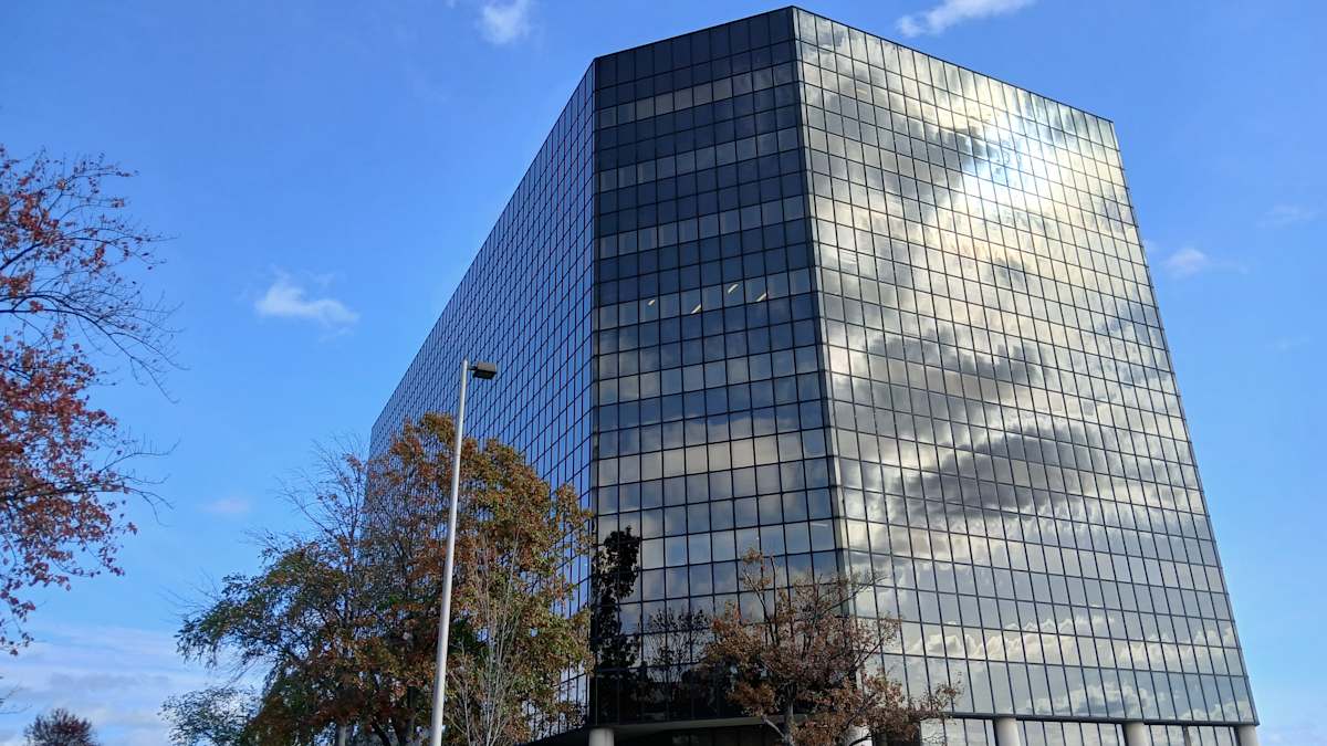 Raritan Plaza I photo 1