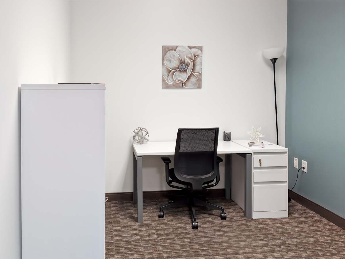 Cottonwood Corporate Center photo 11