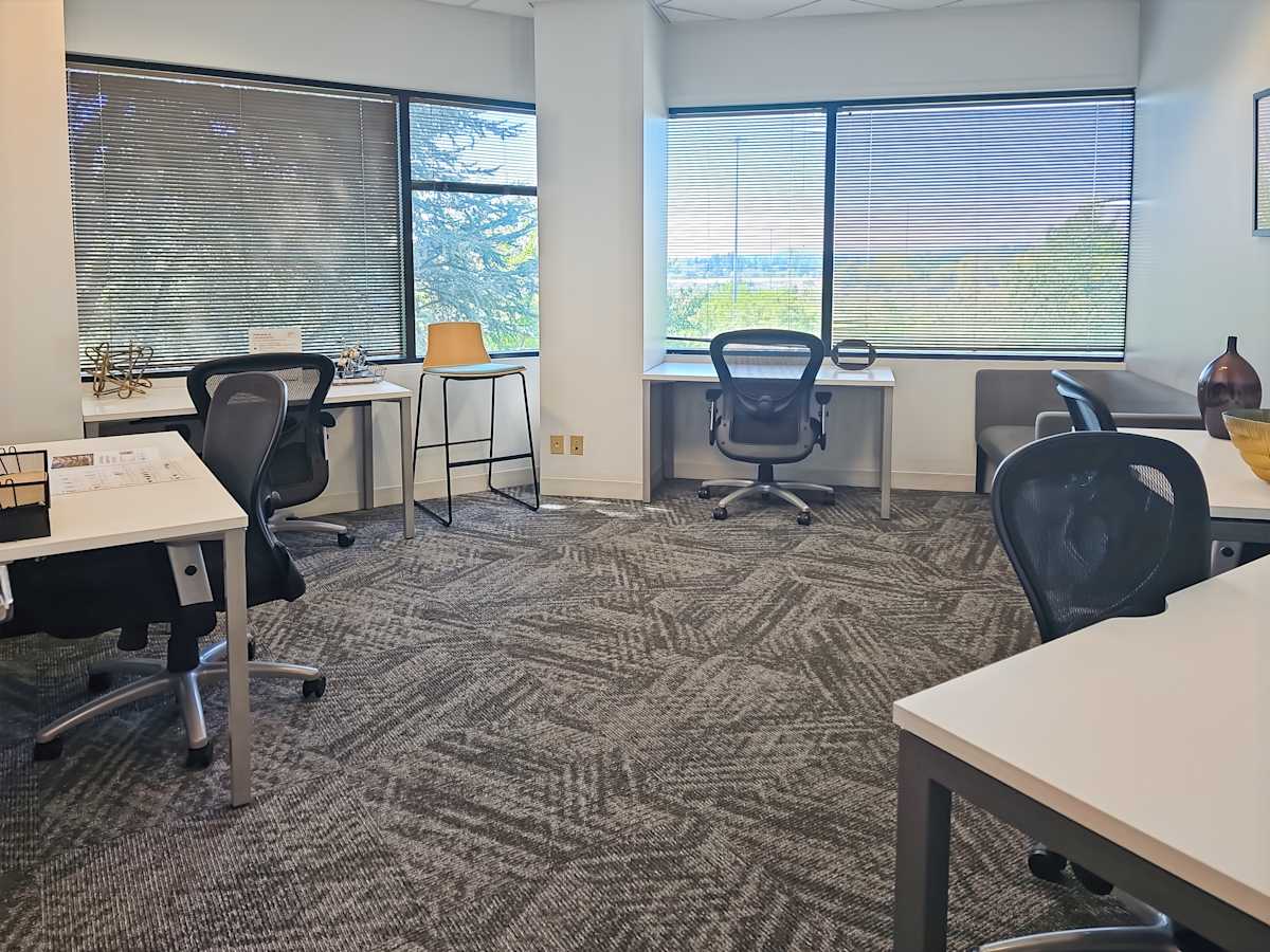 Centerpointe Office Park photo 9