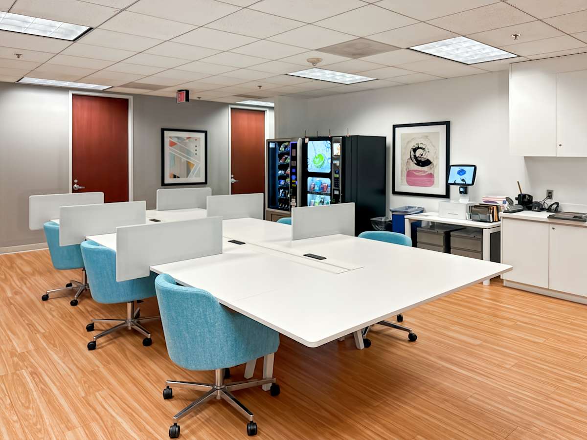 SouthPark Towers photo 6