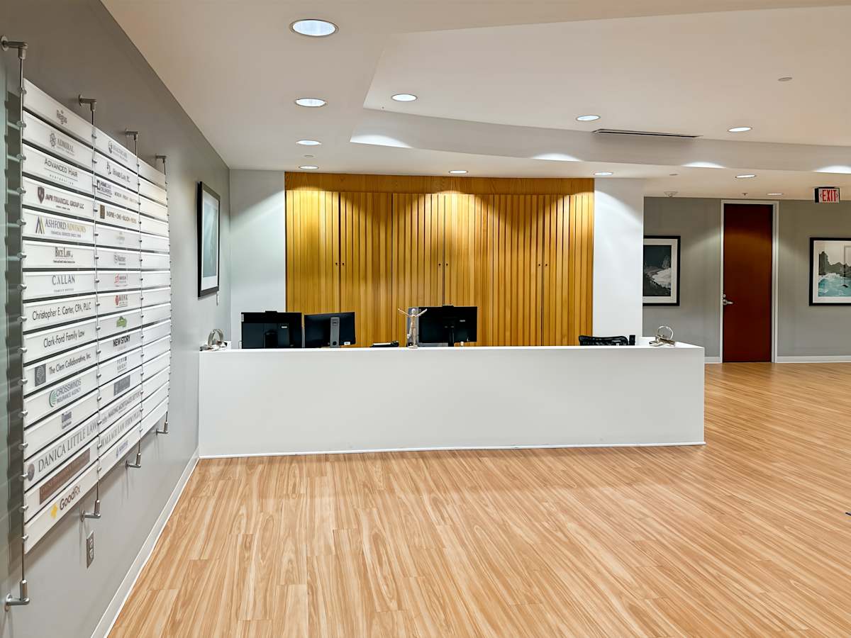 SouthPark Towers photo 12