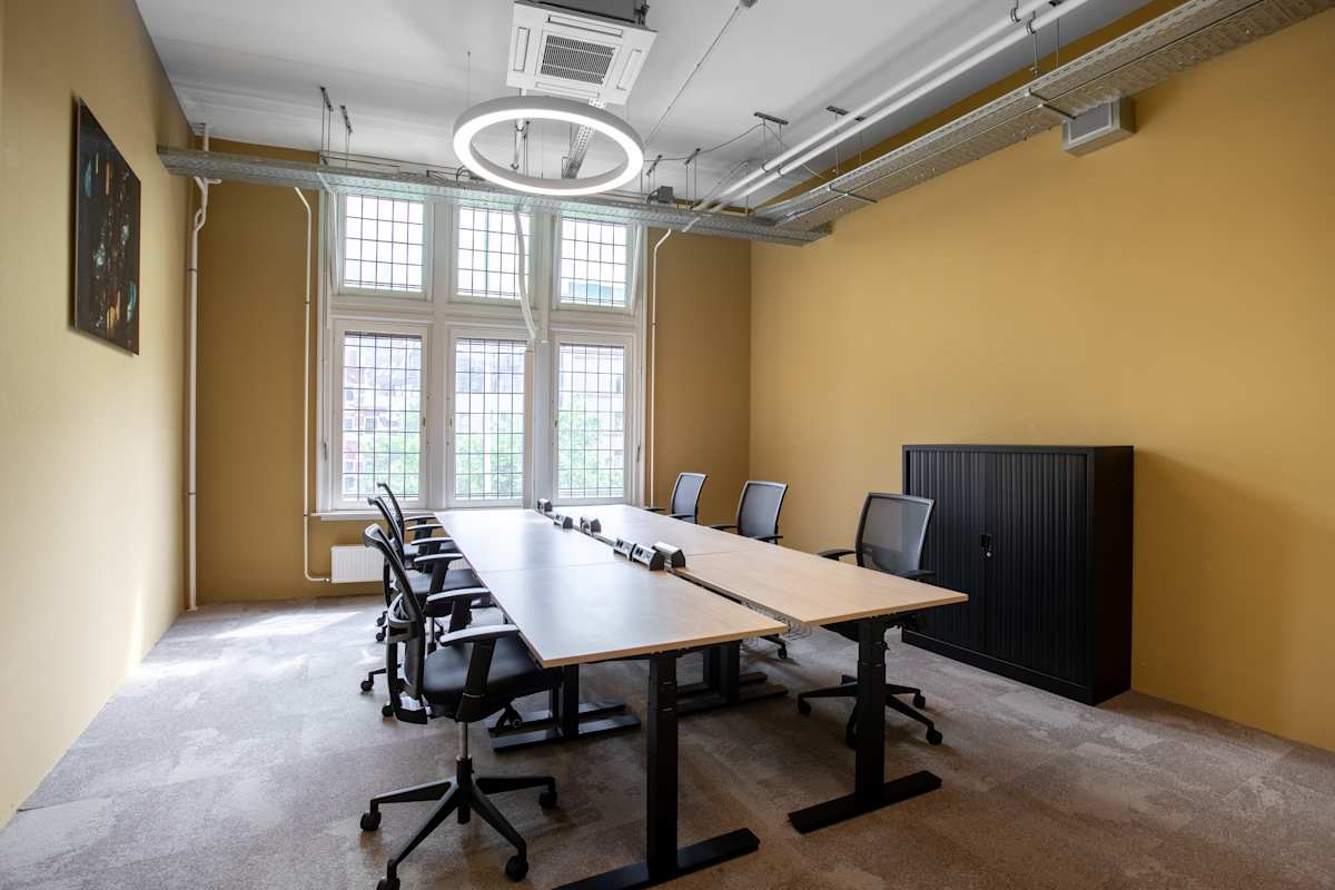 Nieuwezijds Voorburgwal 104-108 photo 2