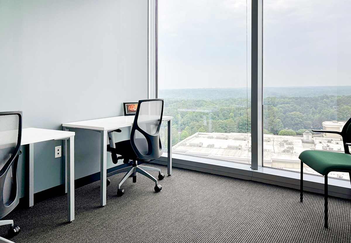North Hills Tower II photo 2