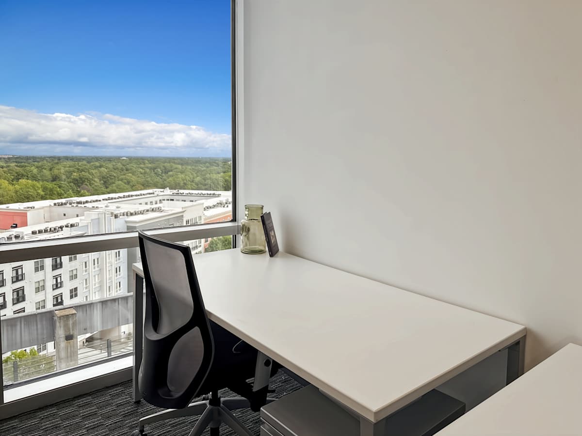 Captrust Tower photo 9