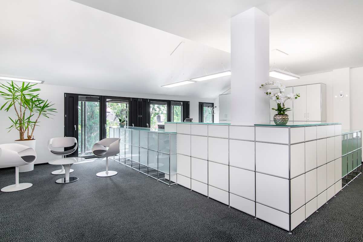 Leopoldstrasse photo 6