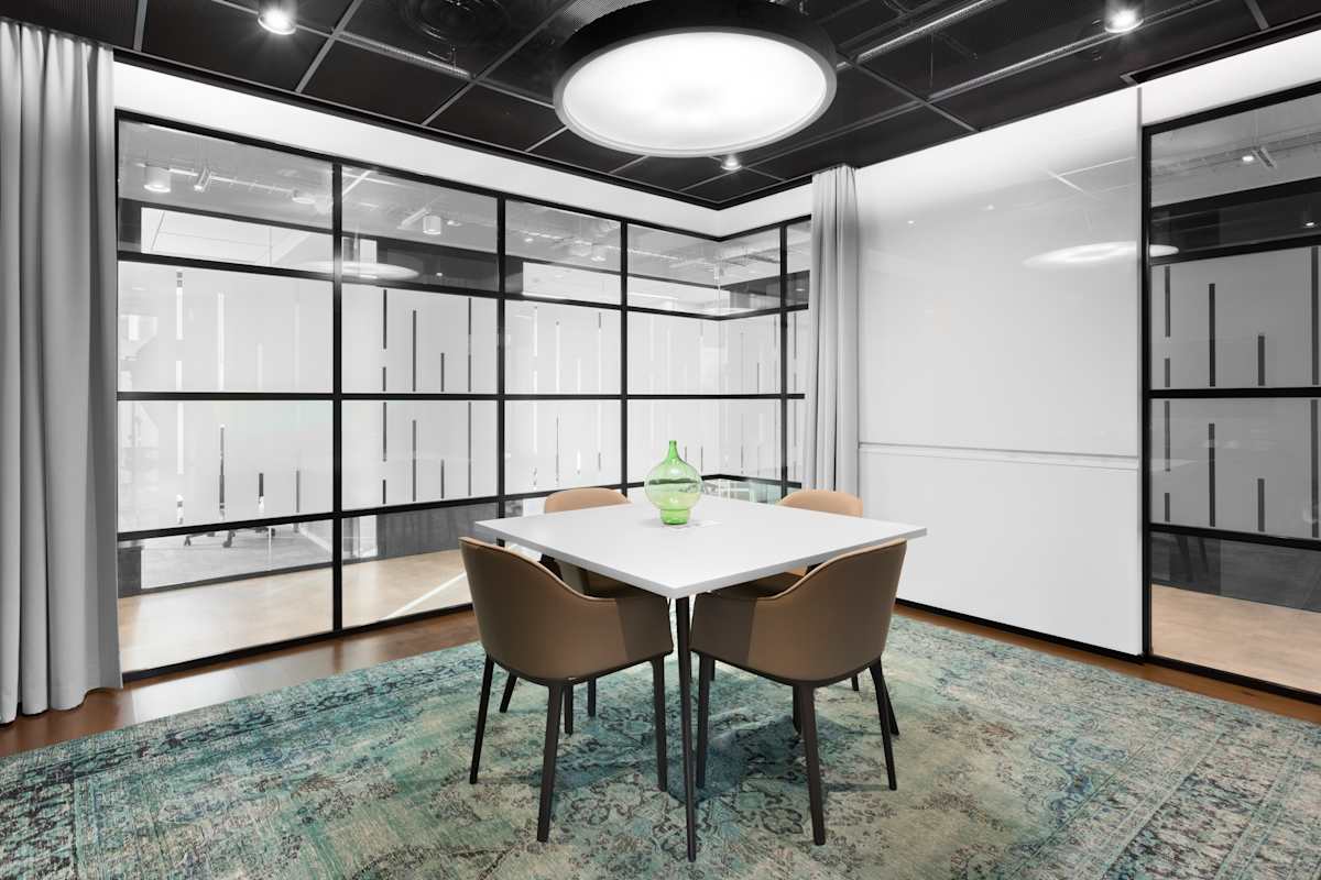 Park Avenue photo 7