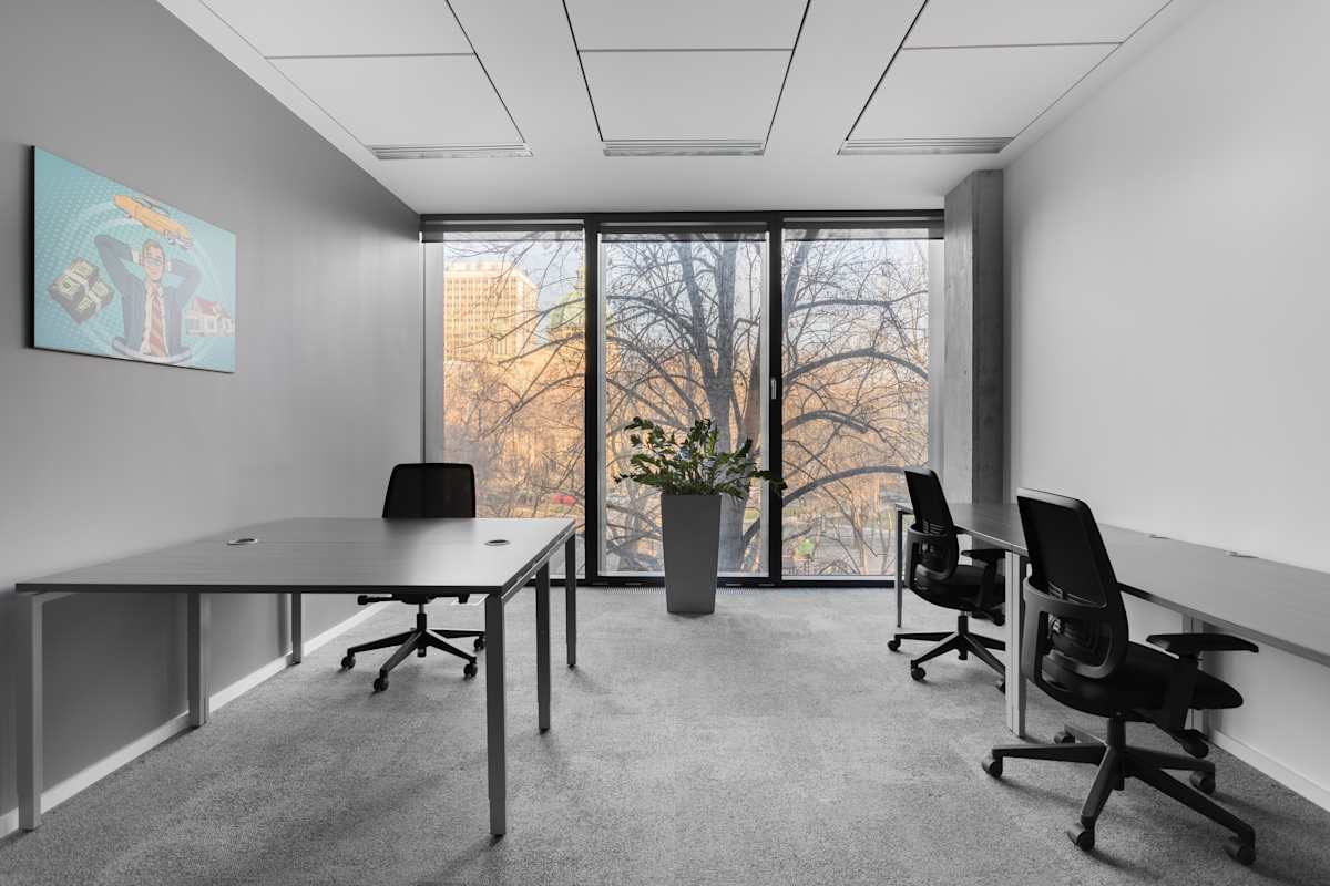 Park Avenue photo 6