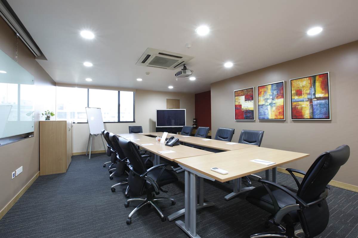 Dynasty Business Park photo 4