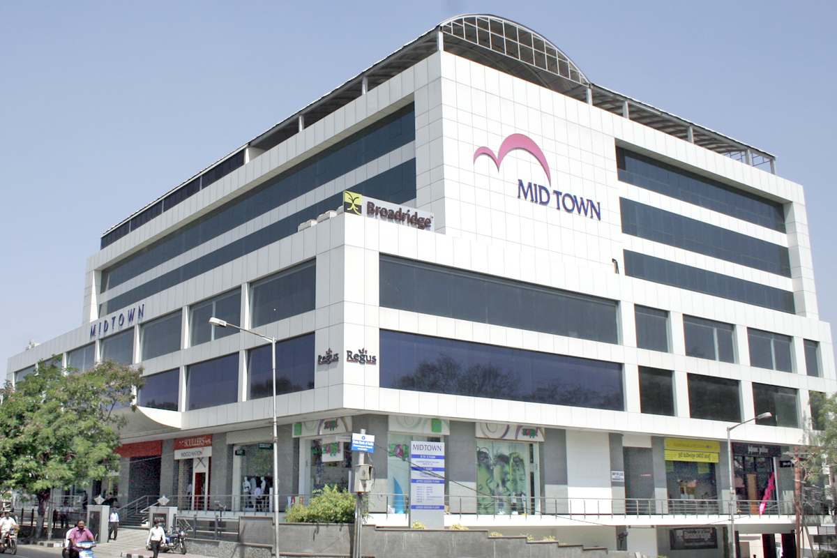 Mid Town Plaza photo 9