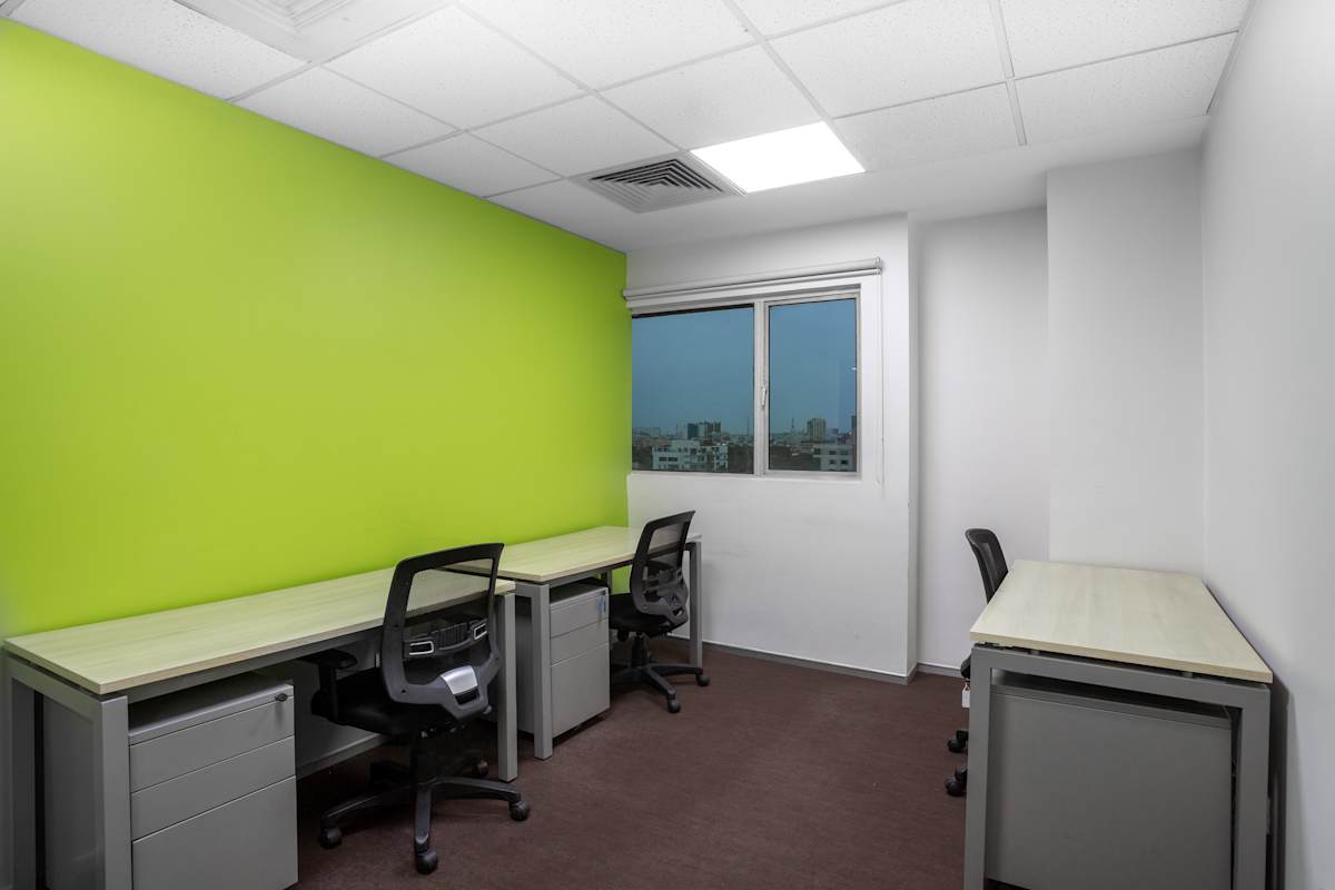 KRM Plaza South Tower photo 7