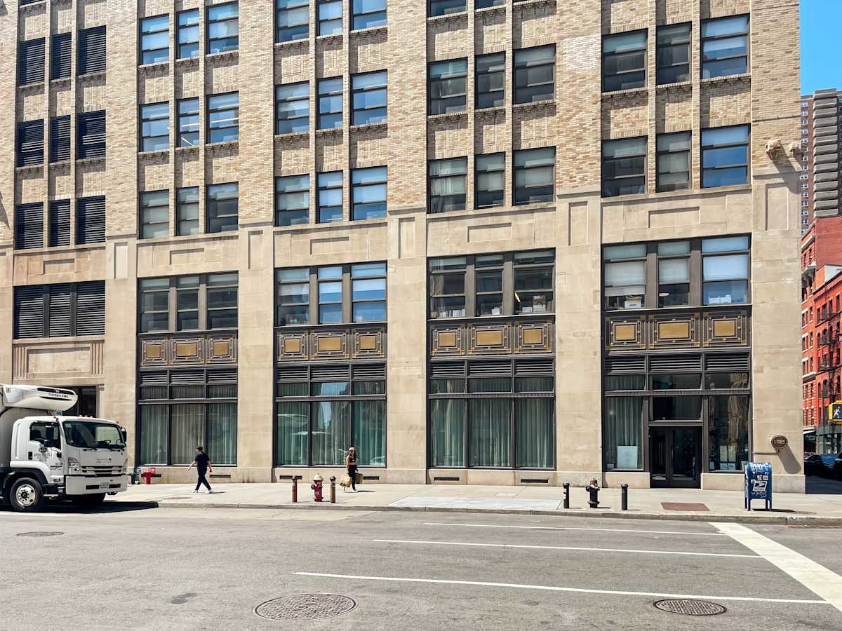 99 Hudson Street photo 1