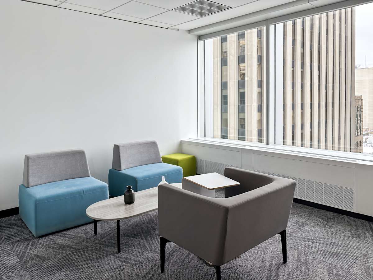 401 Bay Street photo 8