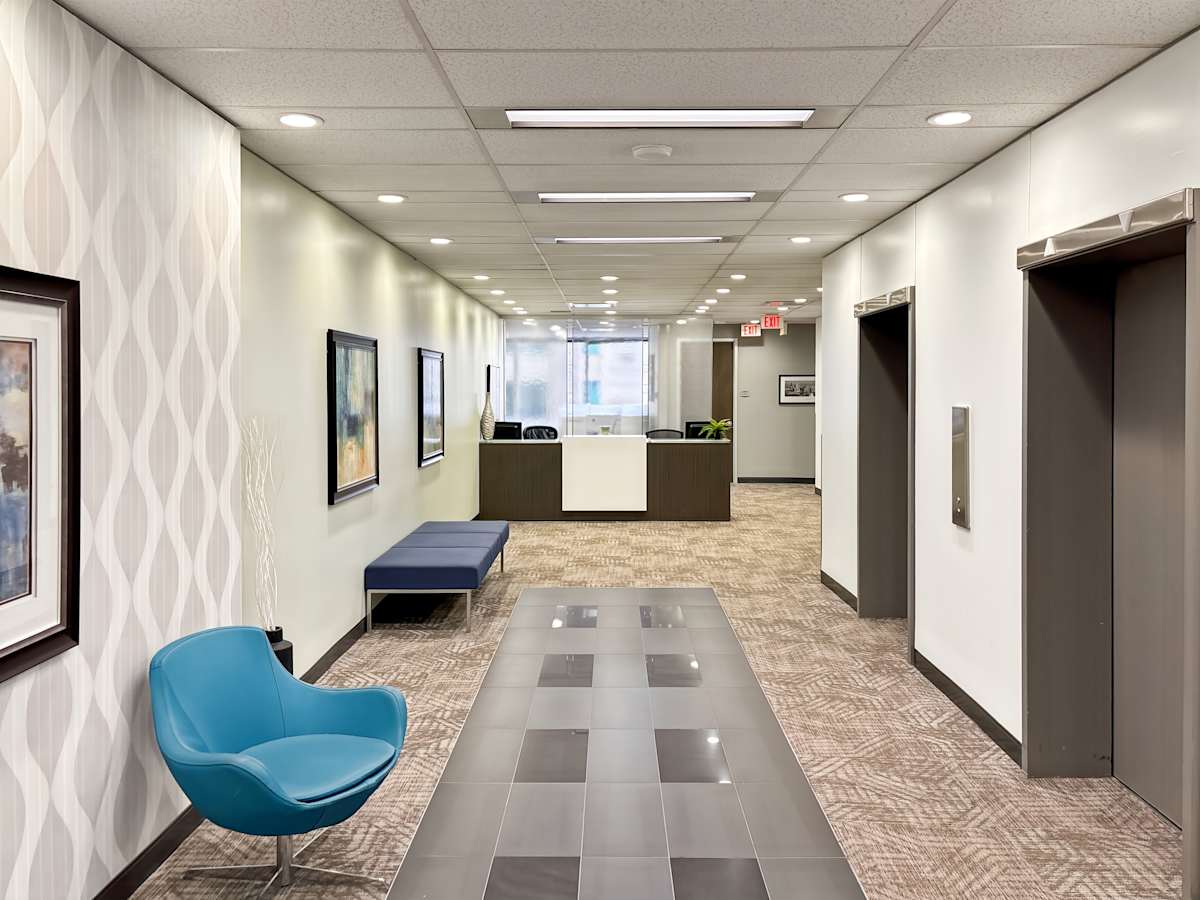2 Bloor Street West photo 2