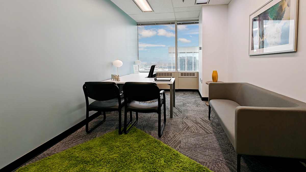 Mississauga Executive Centre 4 photo 9