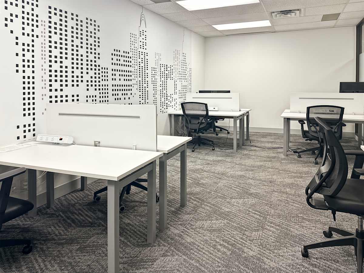 Woodbine Steeles Corporate Centre photo 8