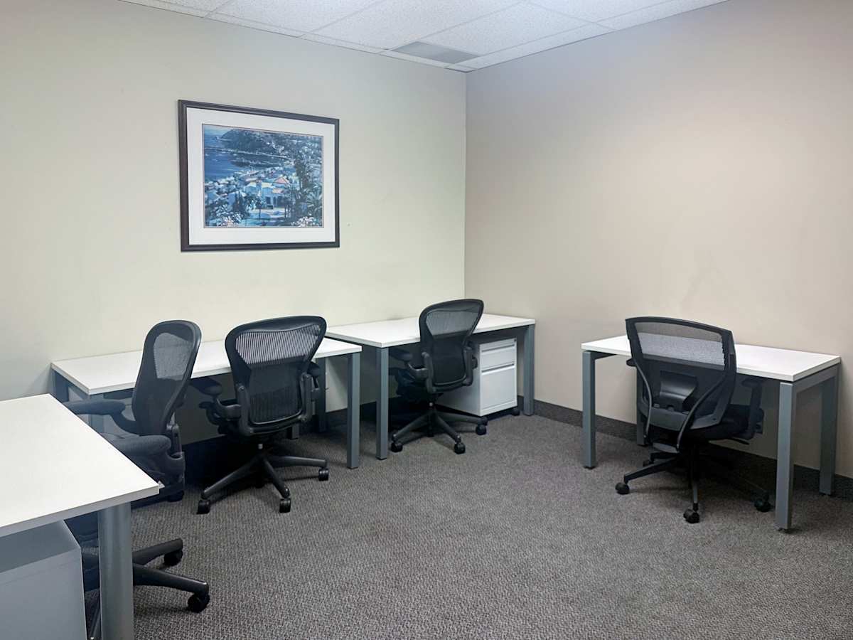 Woodbine Steeles Corporate Centre photo 2