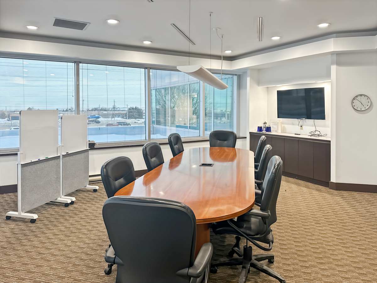 Burlington Business Centre photo 12