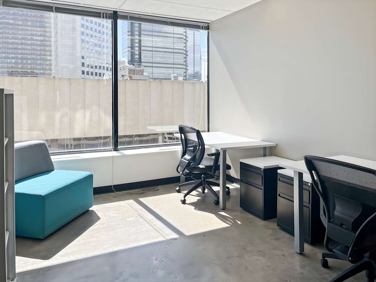 Calgary Place photo 5