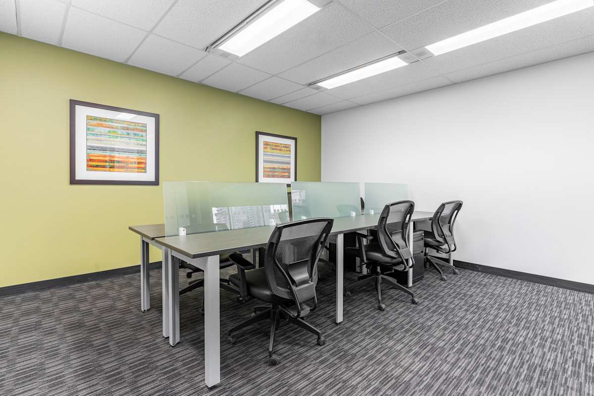 First Edmonton Place photo 9
