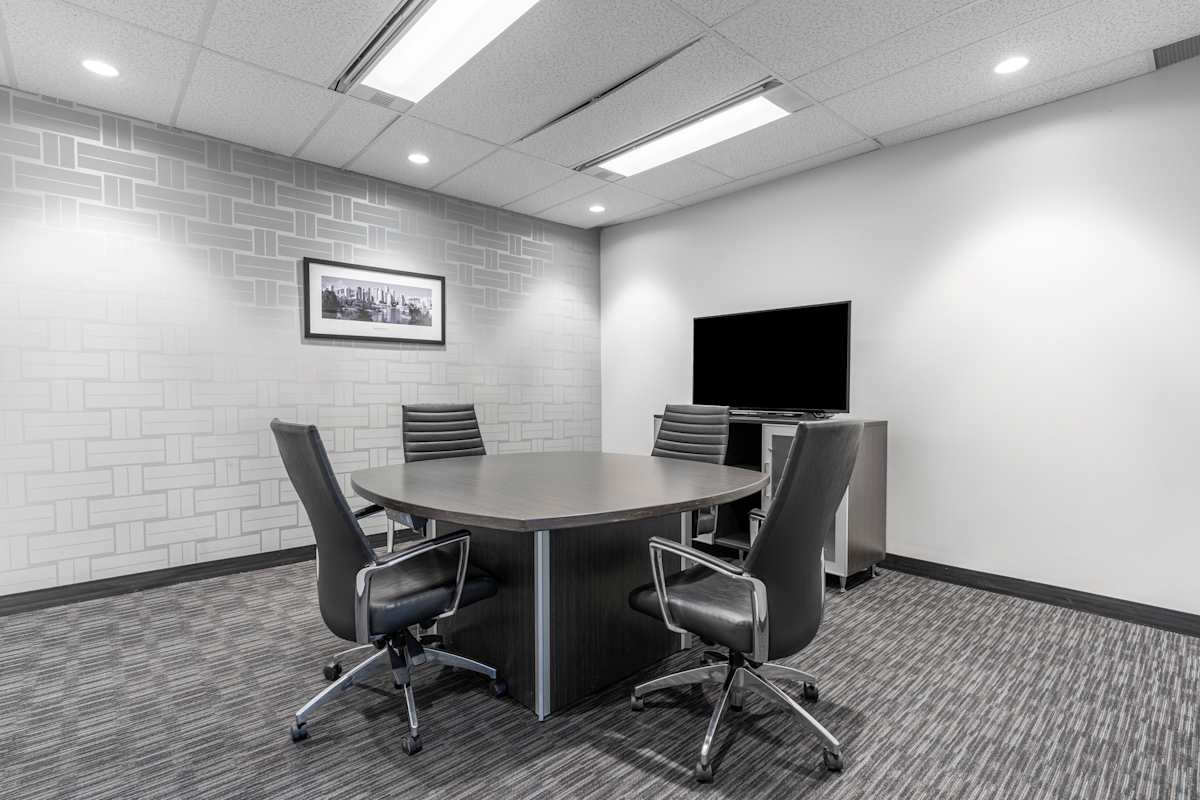 First Edmonton Place photo 8