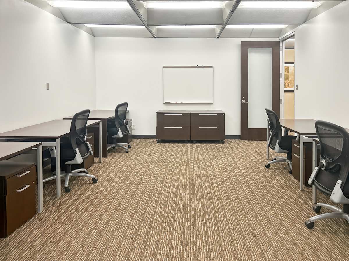 Manulife Place photo 8