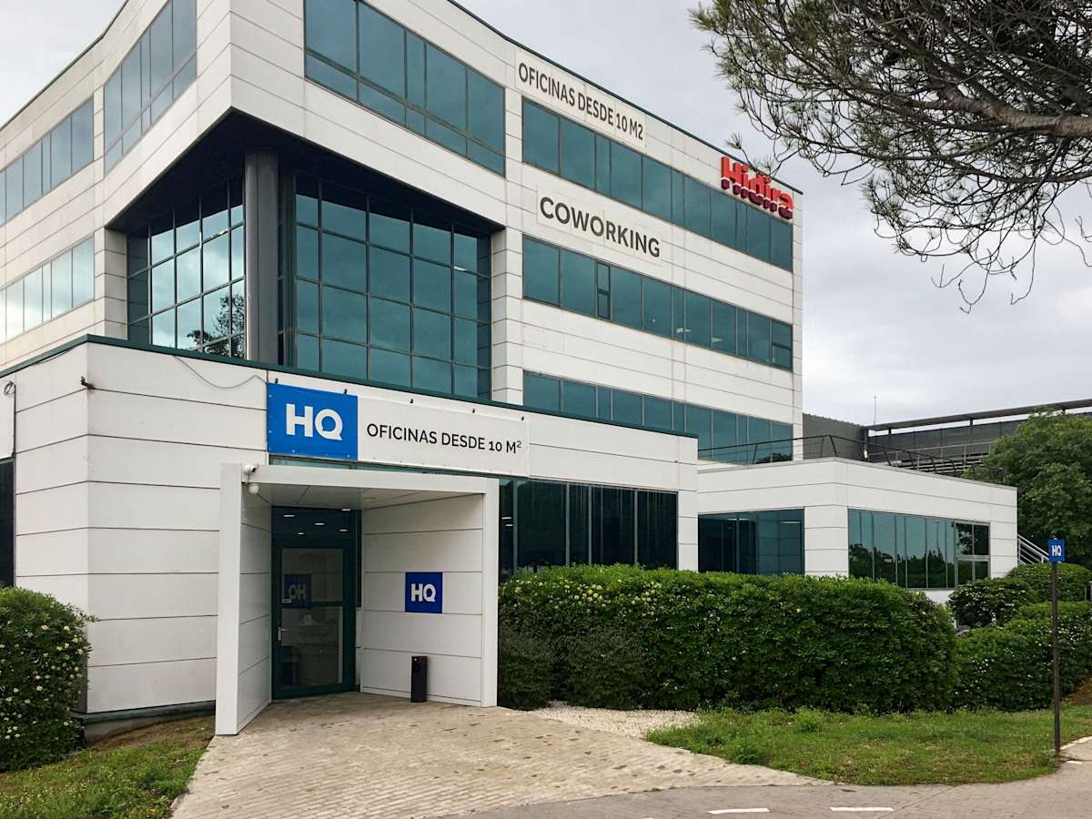 Mas Blau Business Park photo 1