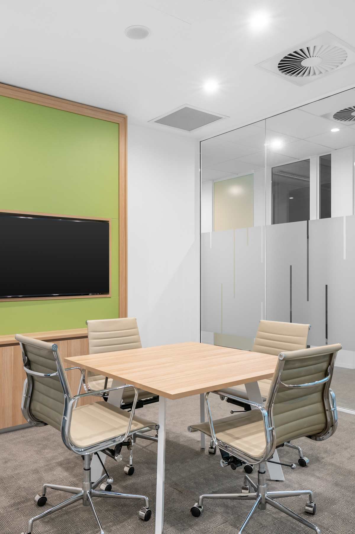 Gateway Business Centre photo 2