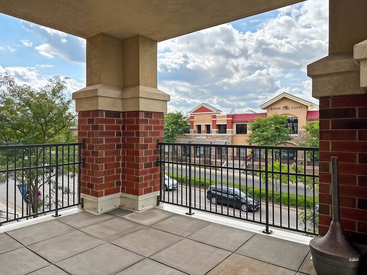 Arbor Lakes photo 2