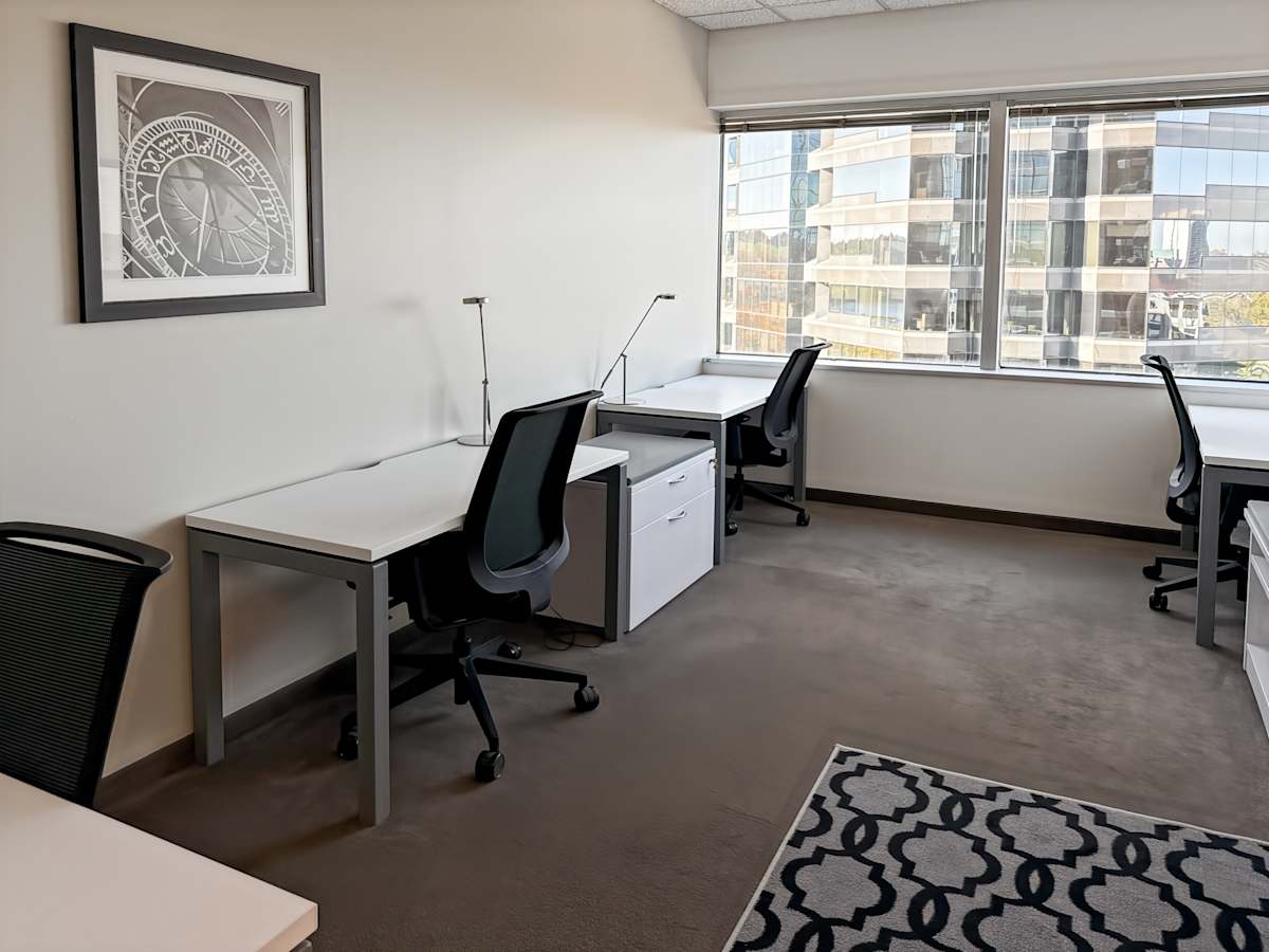 Normandale Lake Office Park photo 8
