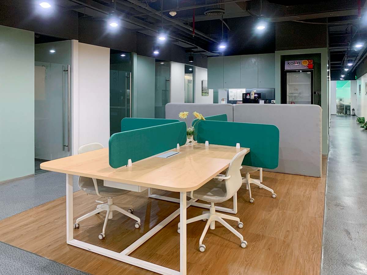 Filinvest One Building photo 9