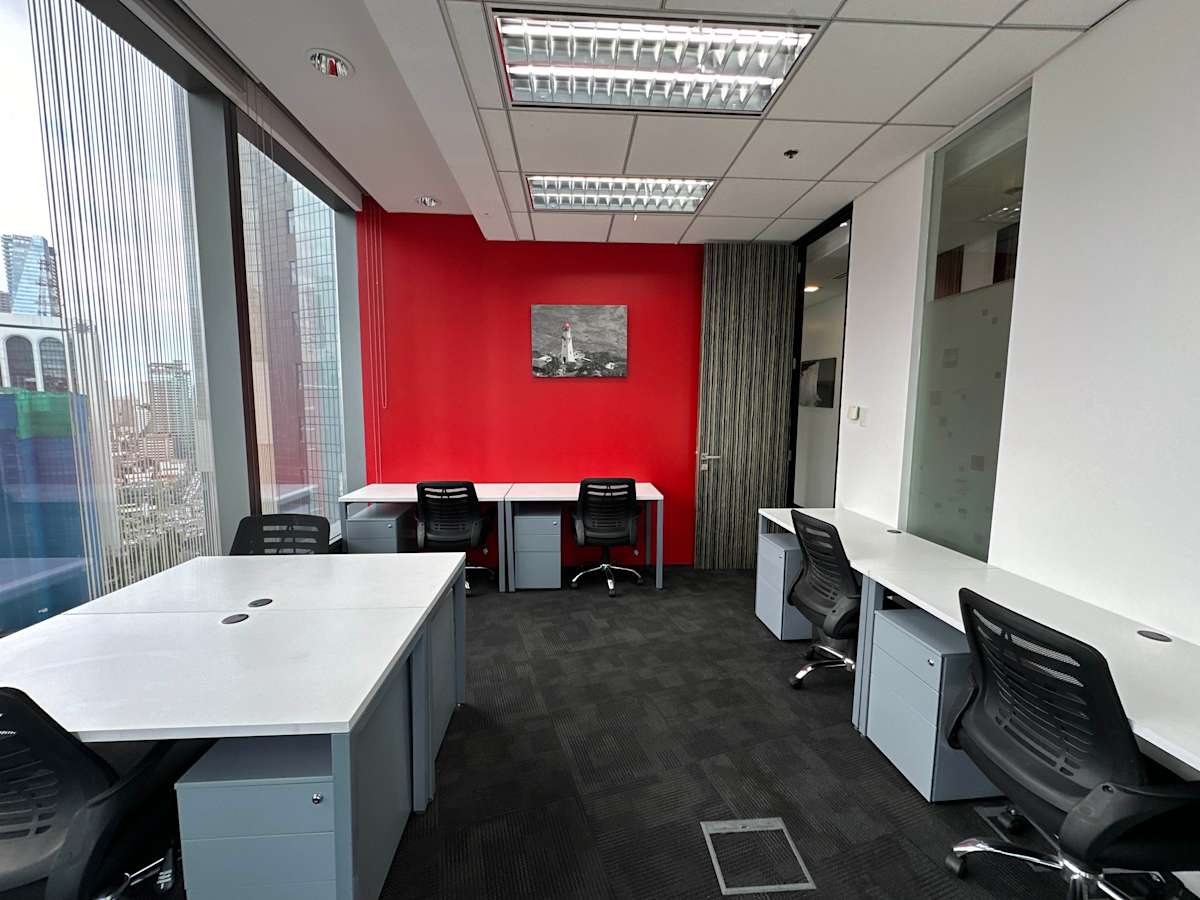 Zuellig Building photo 7
