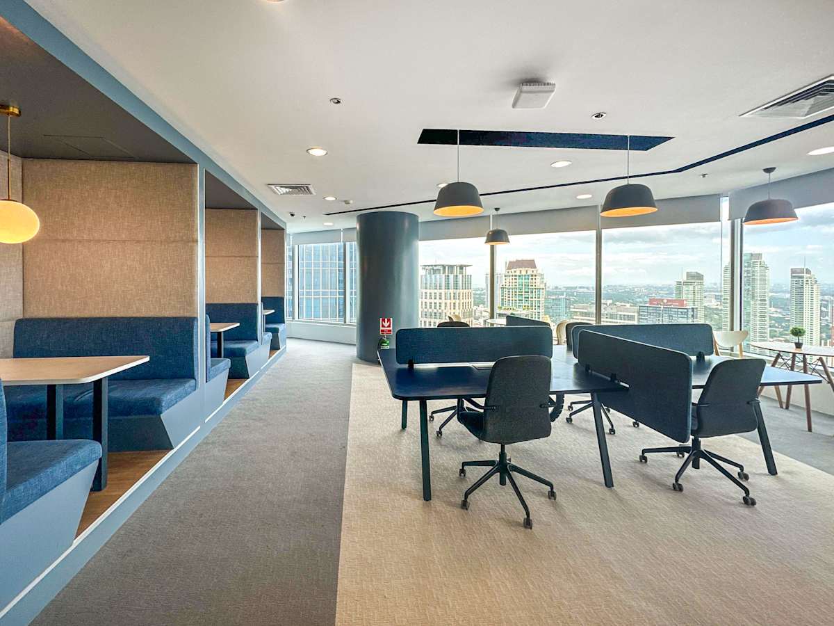 PBCom Tower photo 9