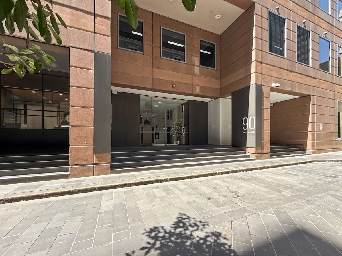 90 Collins Street photo 3