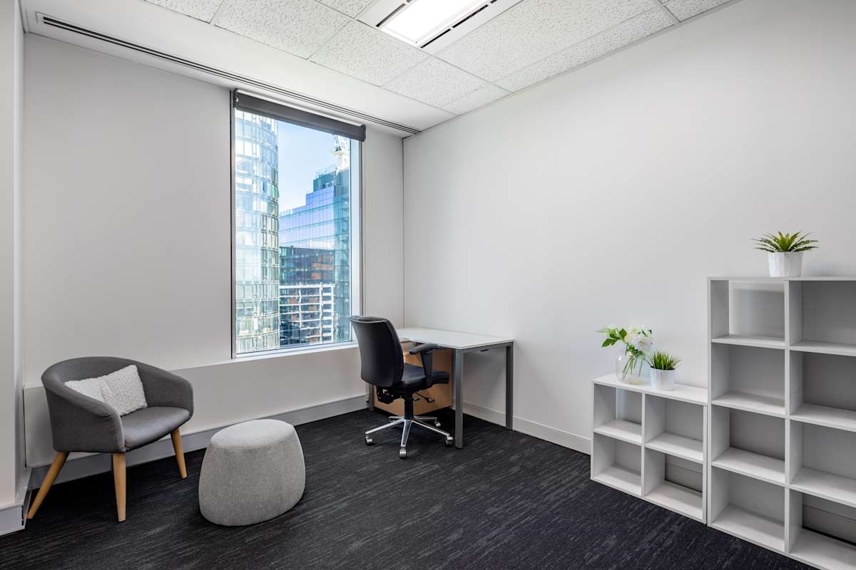 644 Chapel Street photo 6