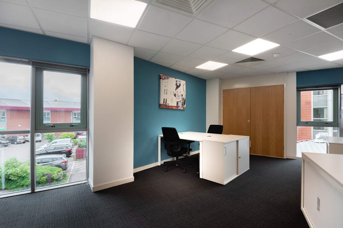 Watling Court photo 6