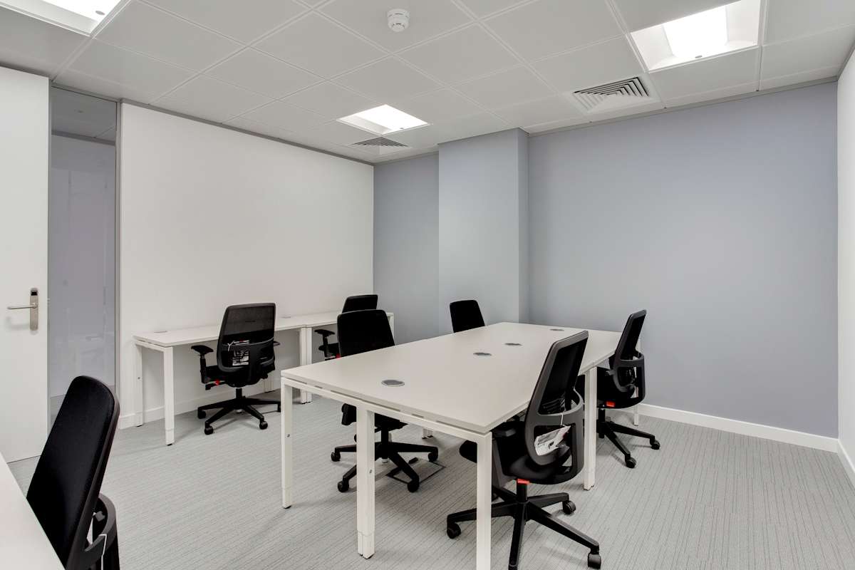 Apex House photo 2