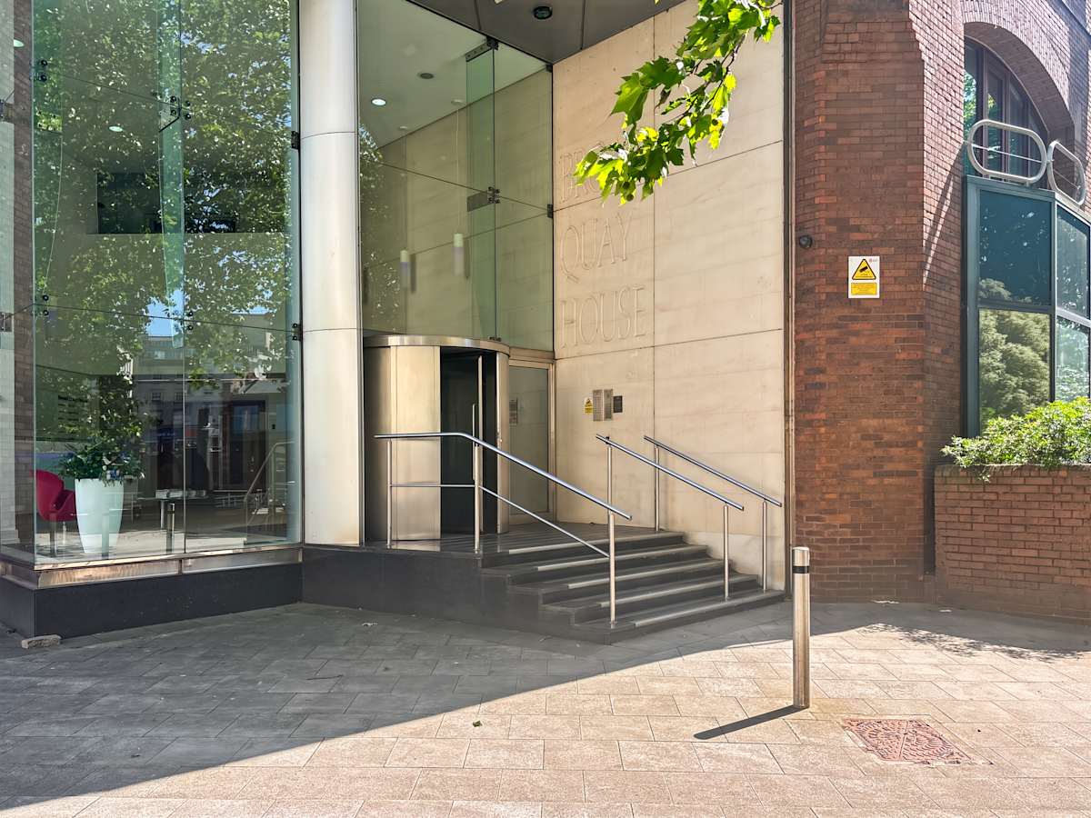 Broad Quay House photo 2
